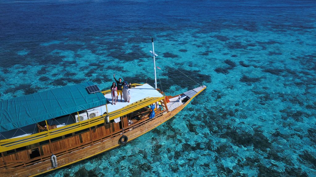 Tidur di dalam Kapal di Labuan Bajo