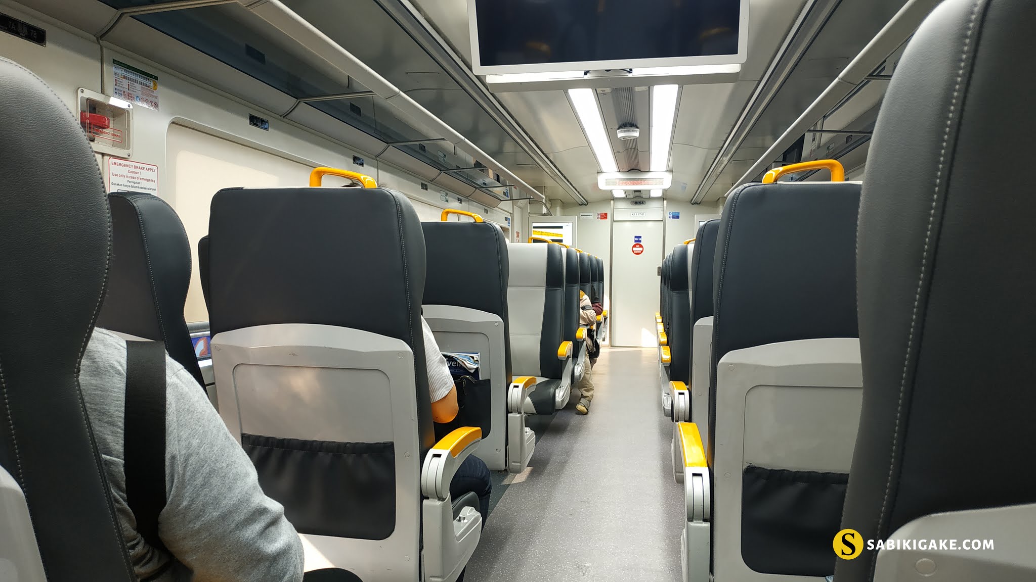 Panduan Cara Naik Kereta Bandara Soekarno-Hatta Jakarta